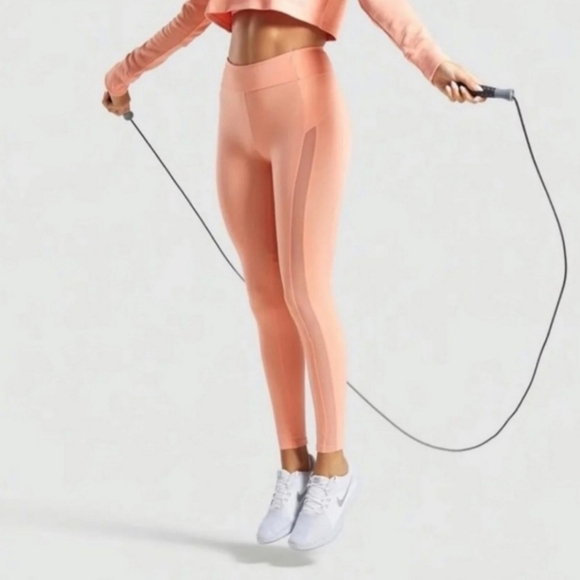 NWT XS Gymshark Move Leggings- Sour Bellini - Picture 7 of 9